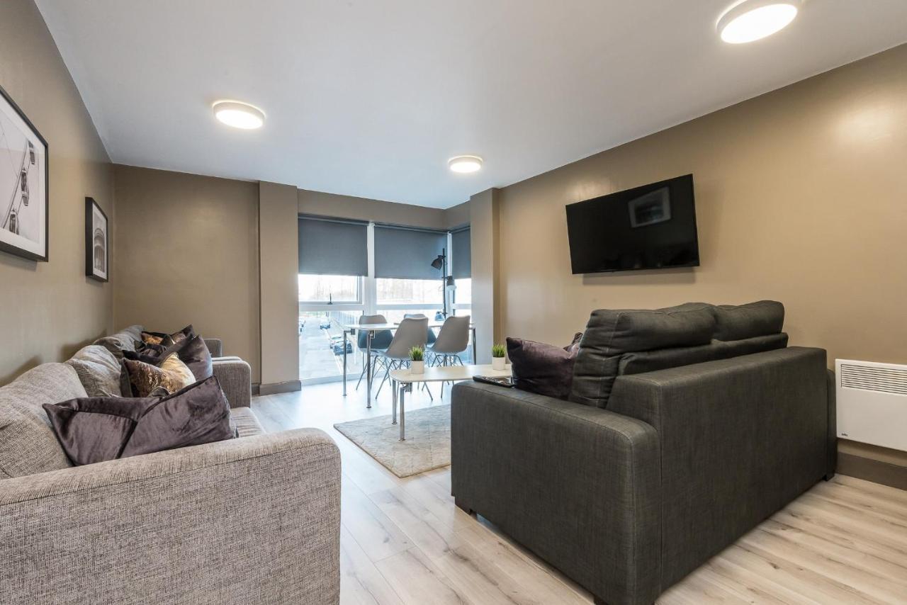 ليفربول Host Apartments - Spacious 3 Bed Apartment With 3 Ensuites المظهر الخارجي الصورة