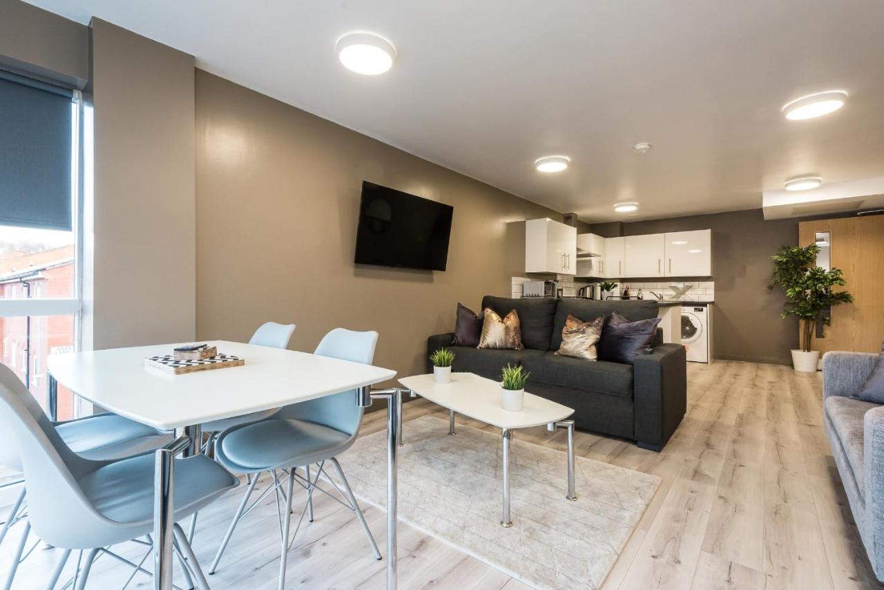 ليفربول Host Apartments - Spacious 3 Bed Apartment With 3 Ensuites المظهر الخارجي الصورة