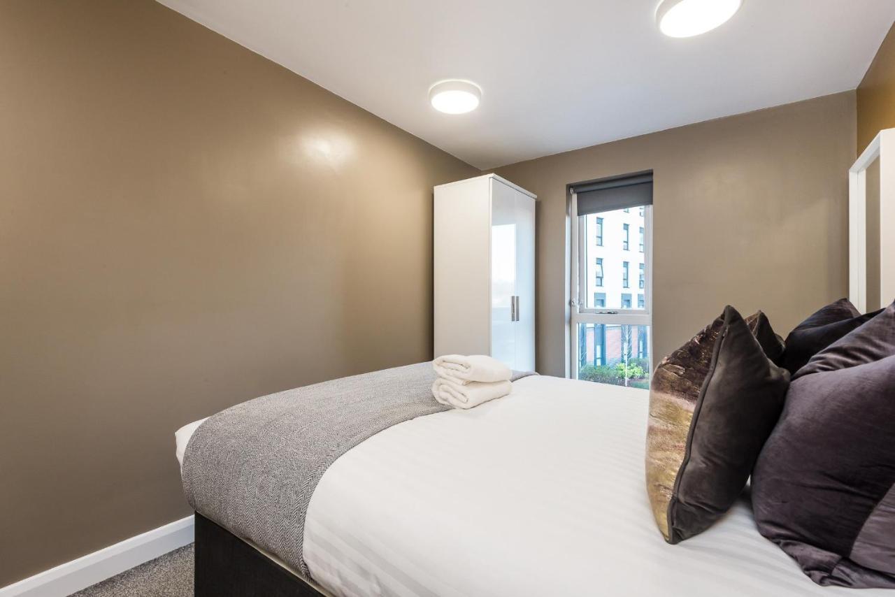 ليفربول Host Apartments - Spacious 3 Bed Apartment With 3 Ensuites المظهر الخارجي الصورة