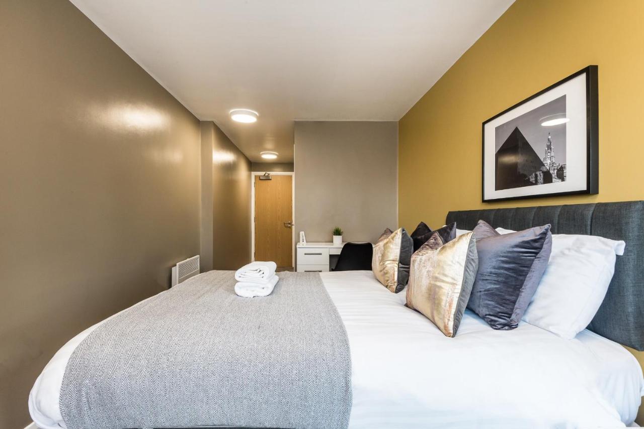 ليفربول Host Apartments - Spacious 3 Bed Apartment With 3 Ensuites المظهر الخارجي الصورة
